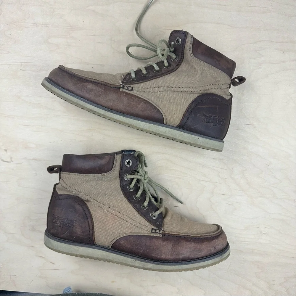 Levi’s boot